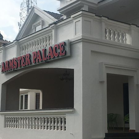 Armster Palace 우티 외부 사진