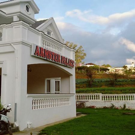 Armster Palace 우티 외부 사진